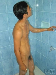 ShowerBoy012.jpg